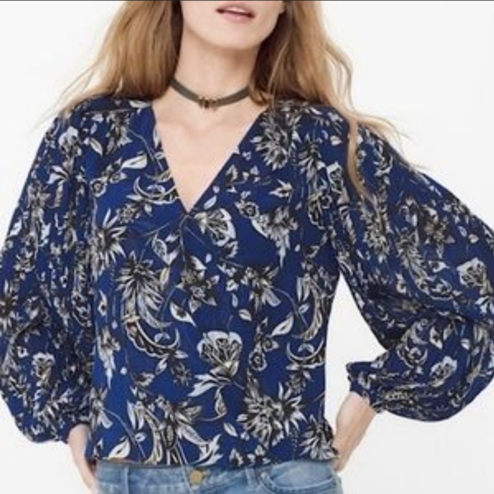Faux Wrap Top blue floral w/ dramatic puffy sleeve